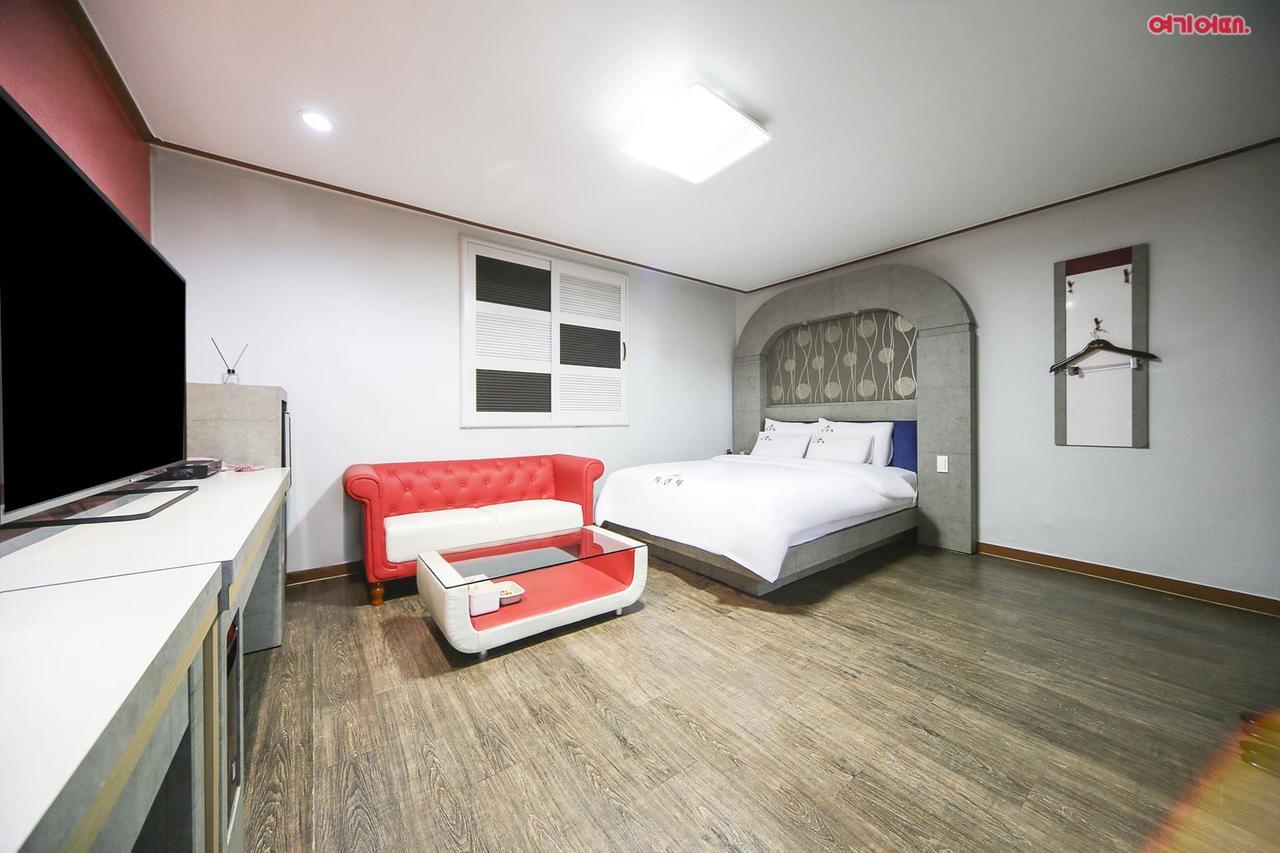 Firenze Motel Asan Zewnętrze zdjęcie