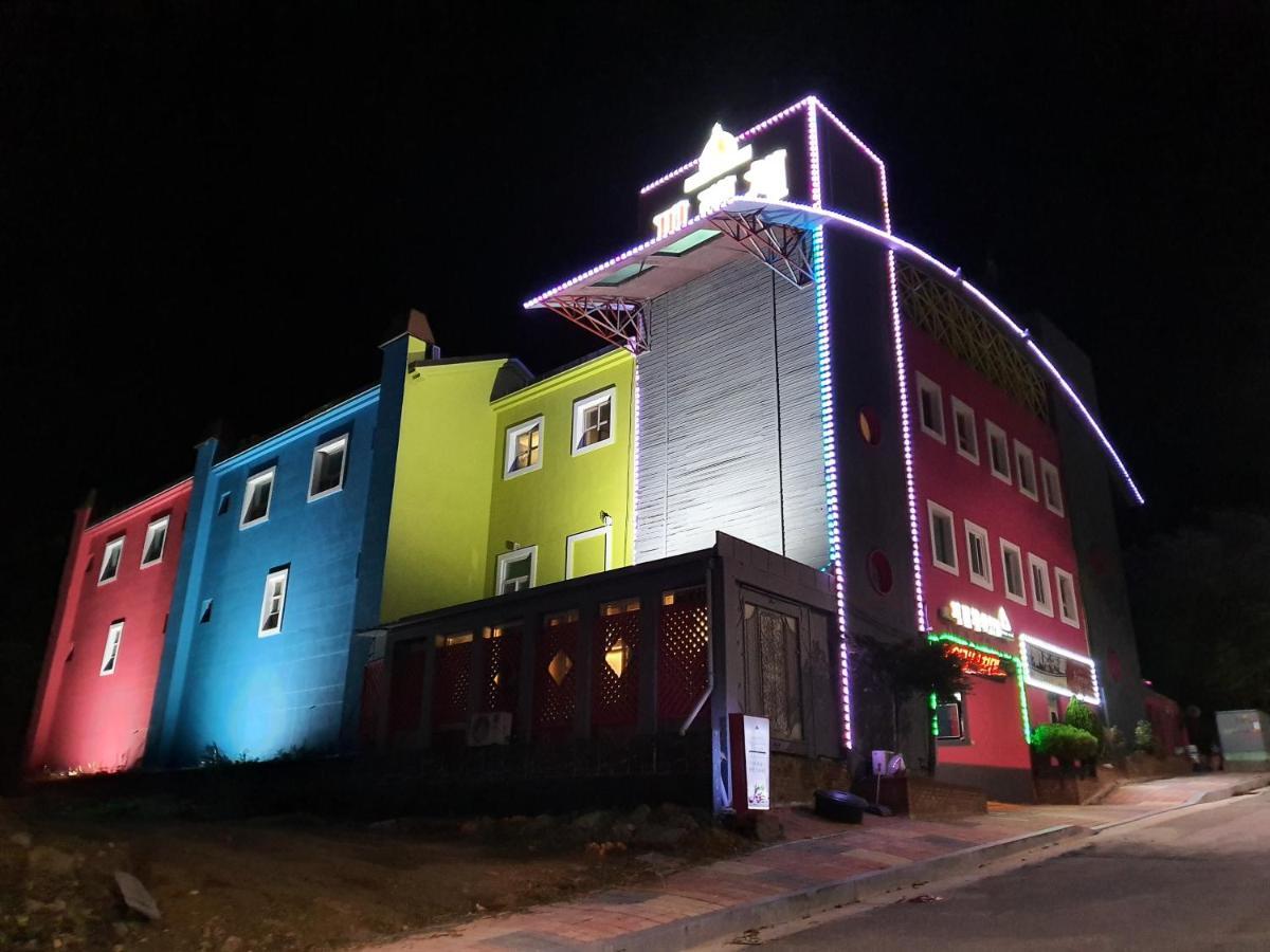 Firenze Motel Asan Zewnętrze zdjęcie